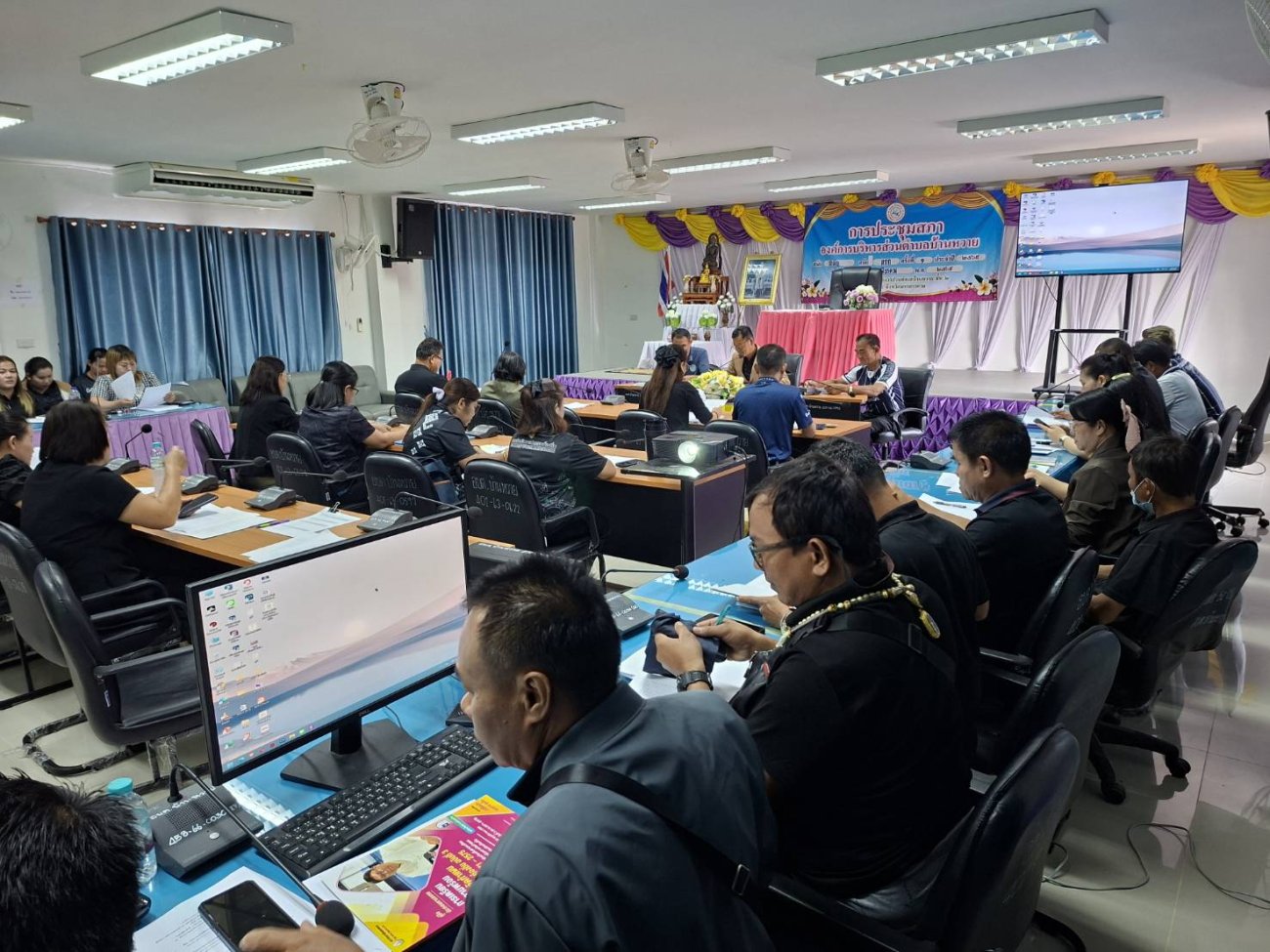 การประชุมประจำเดือนมีนาคม 2569 ของพนักงานส่วนตำบล และพนักงานจ้างองค์การบริหารส่วนตำบลบ้านหวาย วันที่ 5 มีนาคม 2569