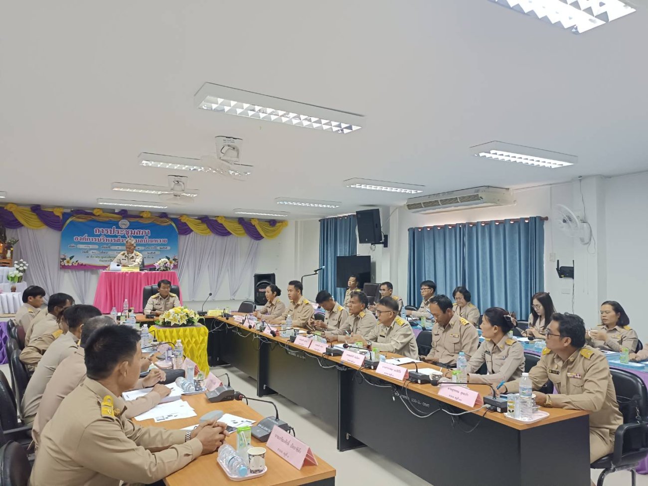 การประชุมสภาองค์การบริหารส่วนตำบลบ้านหวาย สมัยสามัญ สมัยที่ 3 ครั้งที่ 2 ประจำปี พ.ศ.2569 ในวันที่ 28 สิงหาคม 2569